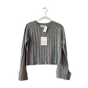 NWT Avantlook Grey Bell Sleeve Ribbed Sweater Size Medium